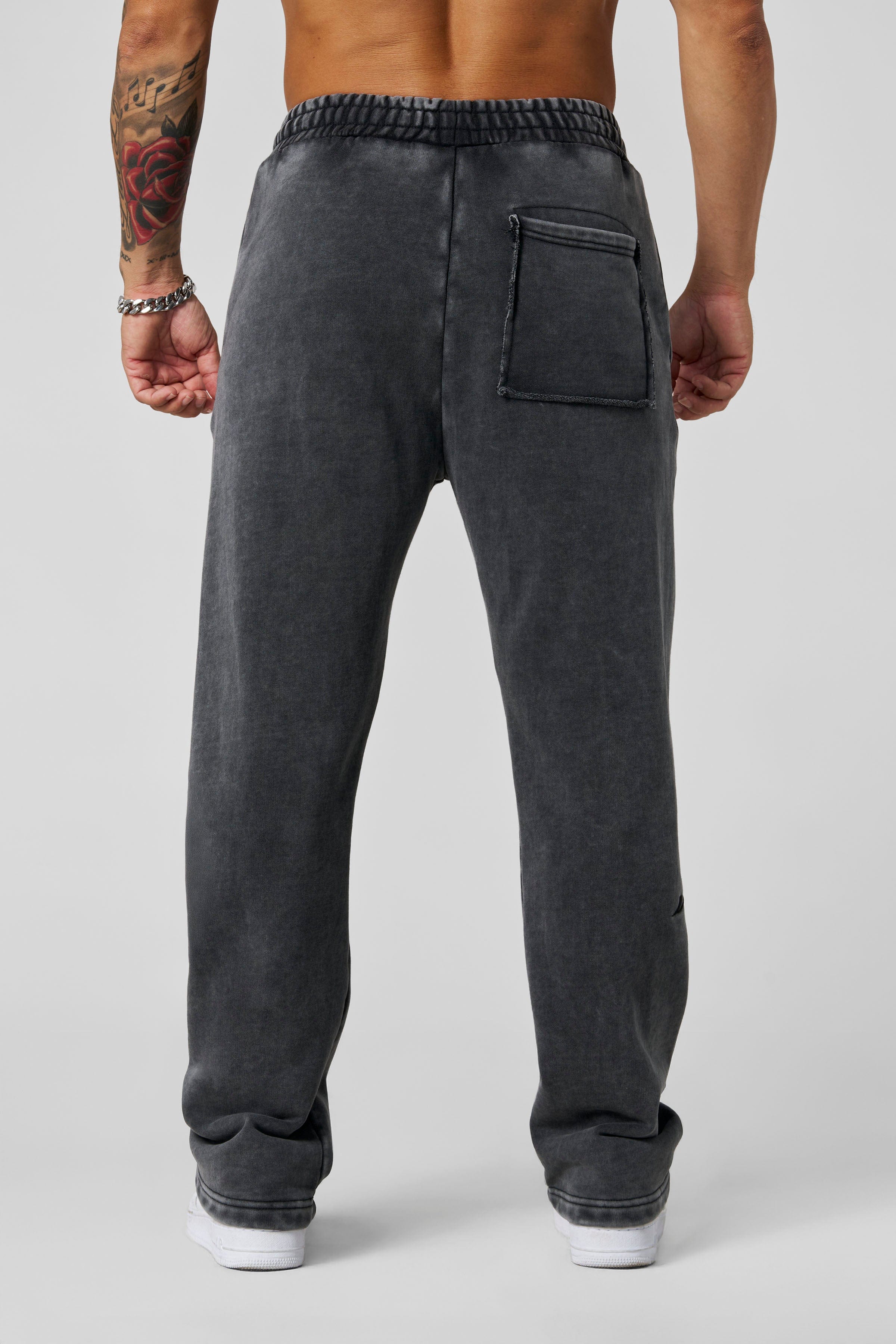2068 - Elevated Essentials - Straight Sweats